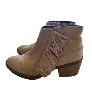 Mossimo Supply Co. Boots Women's 8 Brown Ankle Booties Fringe Zipper Faux Suede
